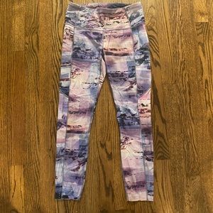 EUC fast and free lululemon leggings